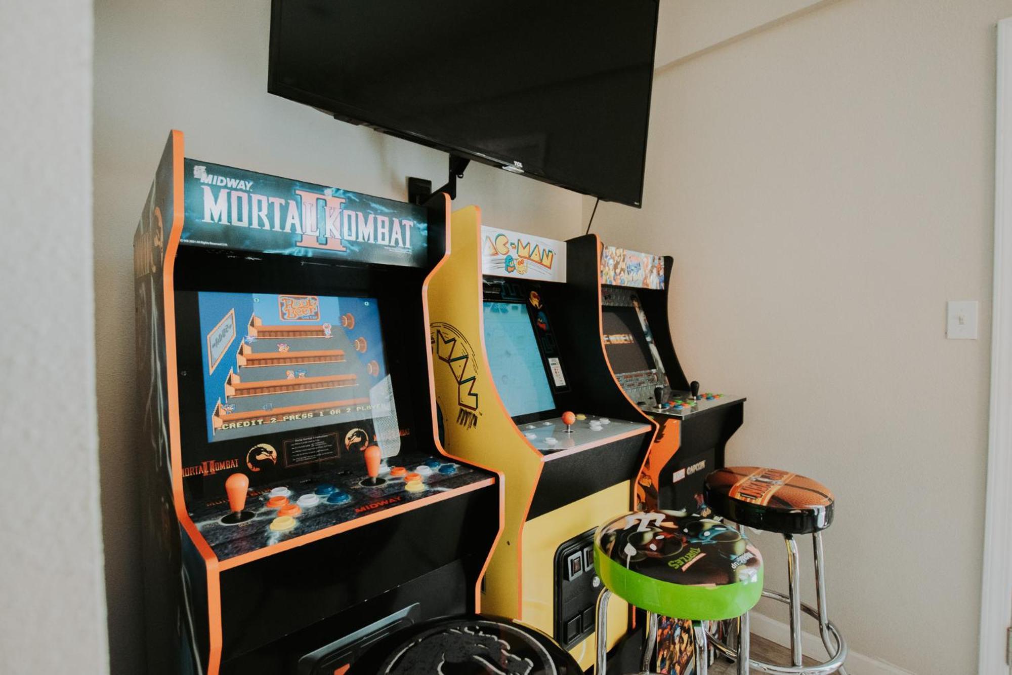 Cowboy Den-Hot Tub-Game Room-Pet Friendly-No Pet Fees! Албукерке Екстериор снимка