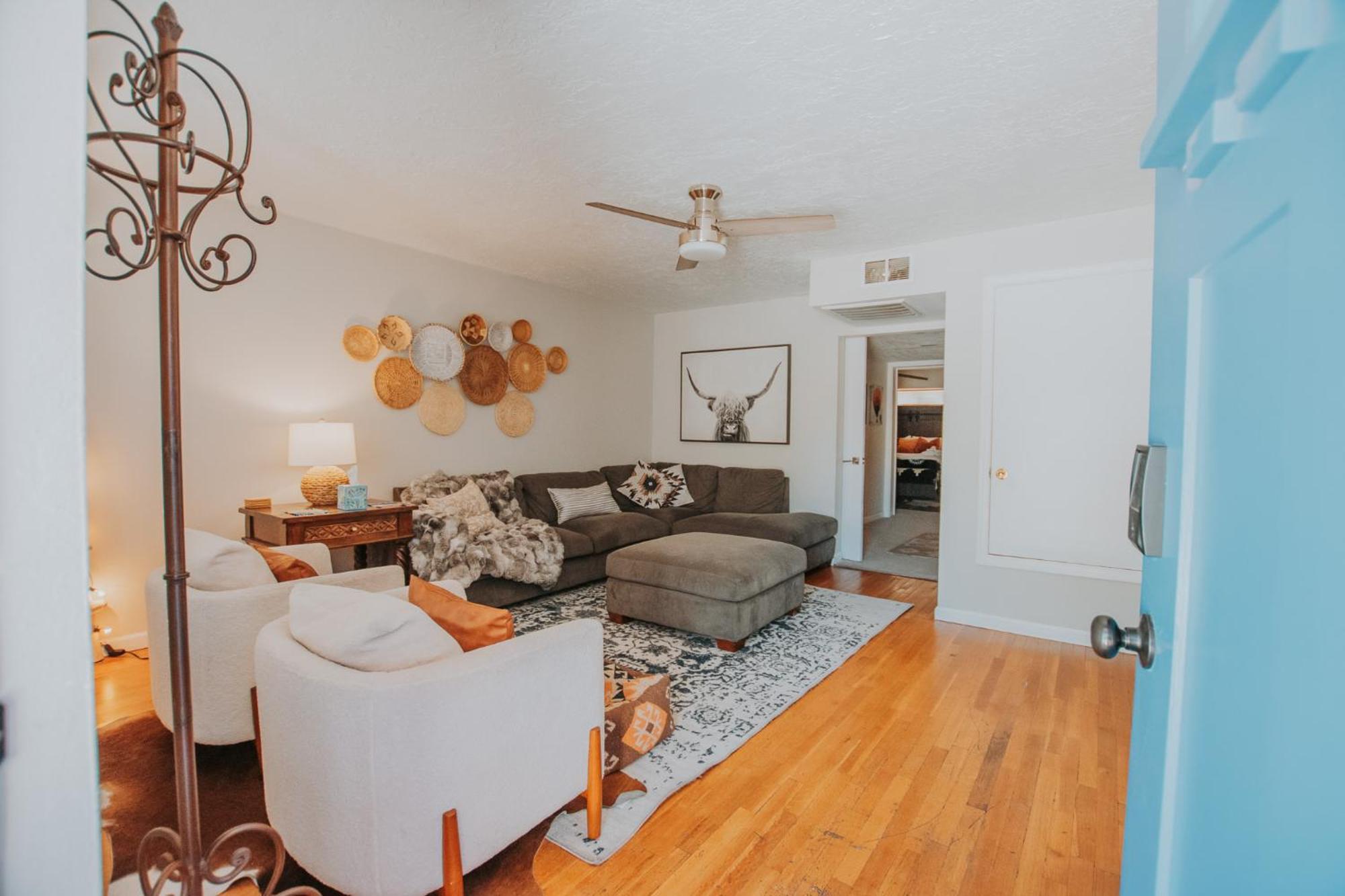 Cowboy Den-Hot Tub-Game Room-Pet Friendly-No Pet Fees! Албукерке Екстериор снимка